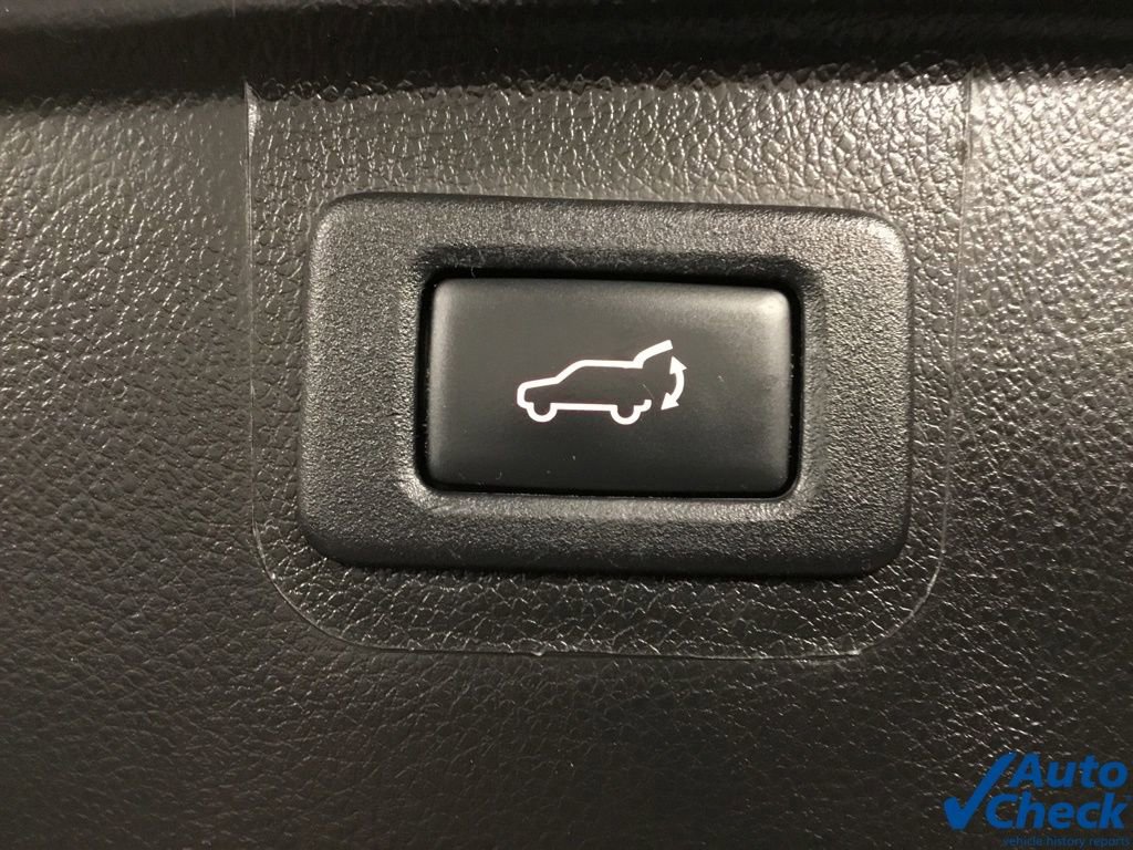 Used 2018 Subaru Outback 2.5i Limited AWD/4WD image 13