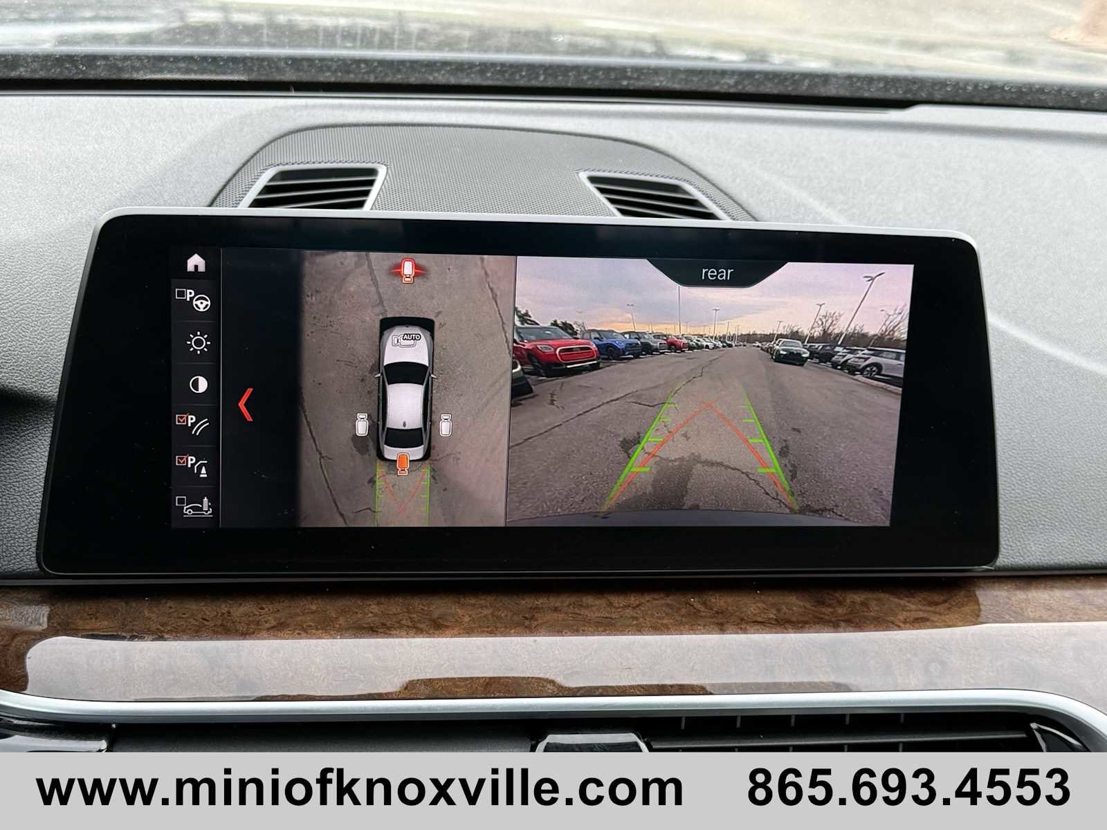 Used 2019 BMW 530i xDrive w/ Premium Package image 26