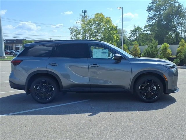 New 2026 INFINITI QX60 Sport w/ Dark Cargo Package image 7