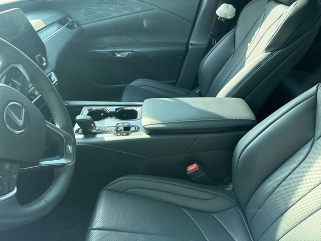 Used 2024 Lexus RX 350 F Sport image 10