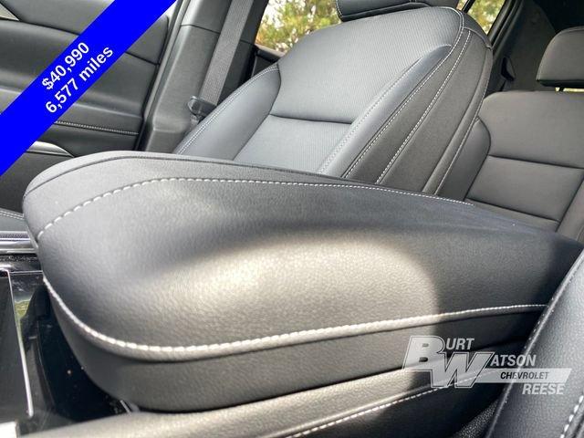 Used 2025 Chevrolet Traverse LT w/ Sun and Wheel Package AWD/4WD image 25