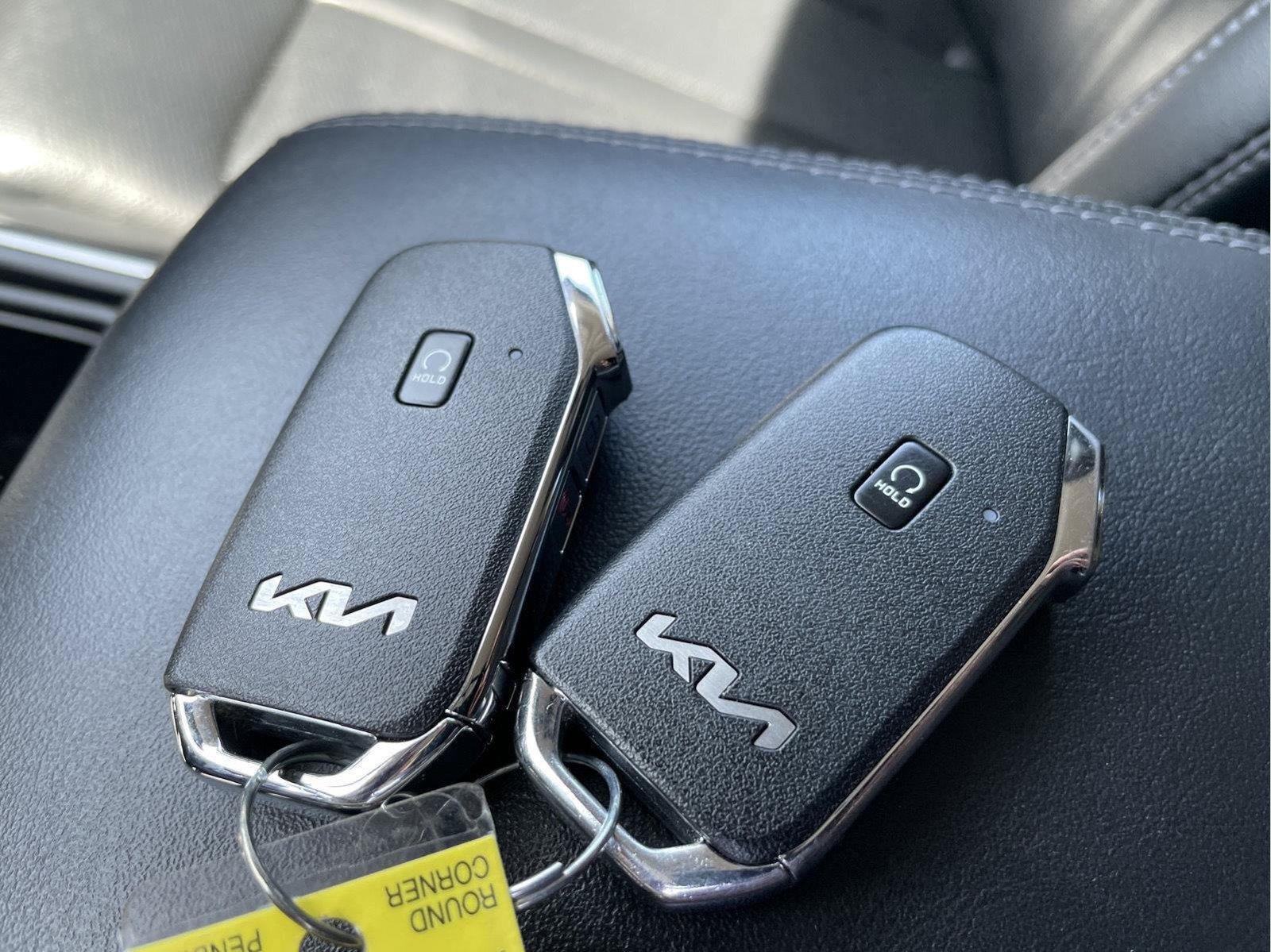 Used 2023 Kia Sorento S AWD/4WD image 34