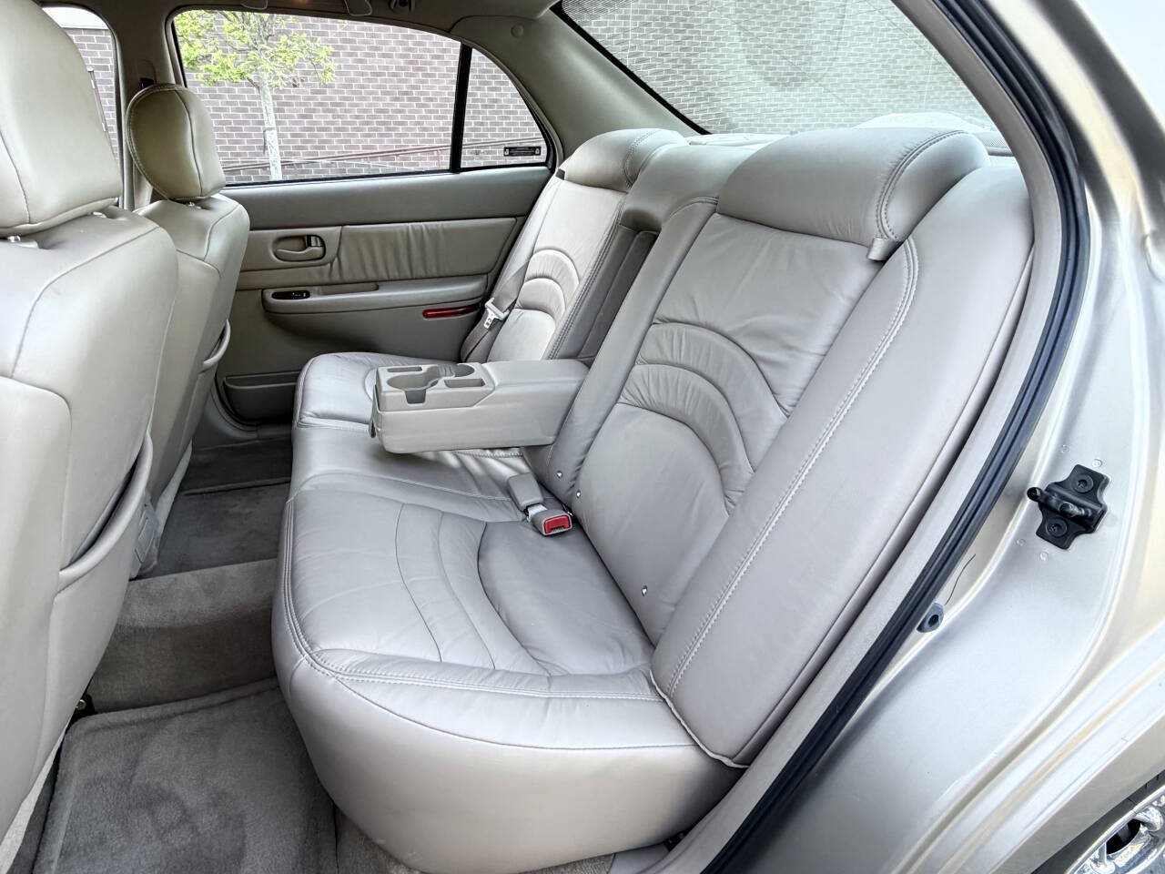 Used 2002 Buick Century Limited FWD image 24