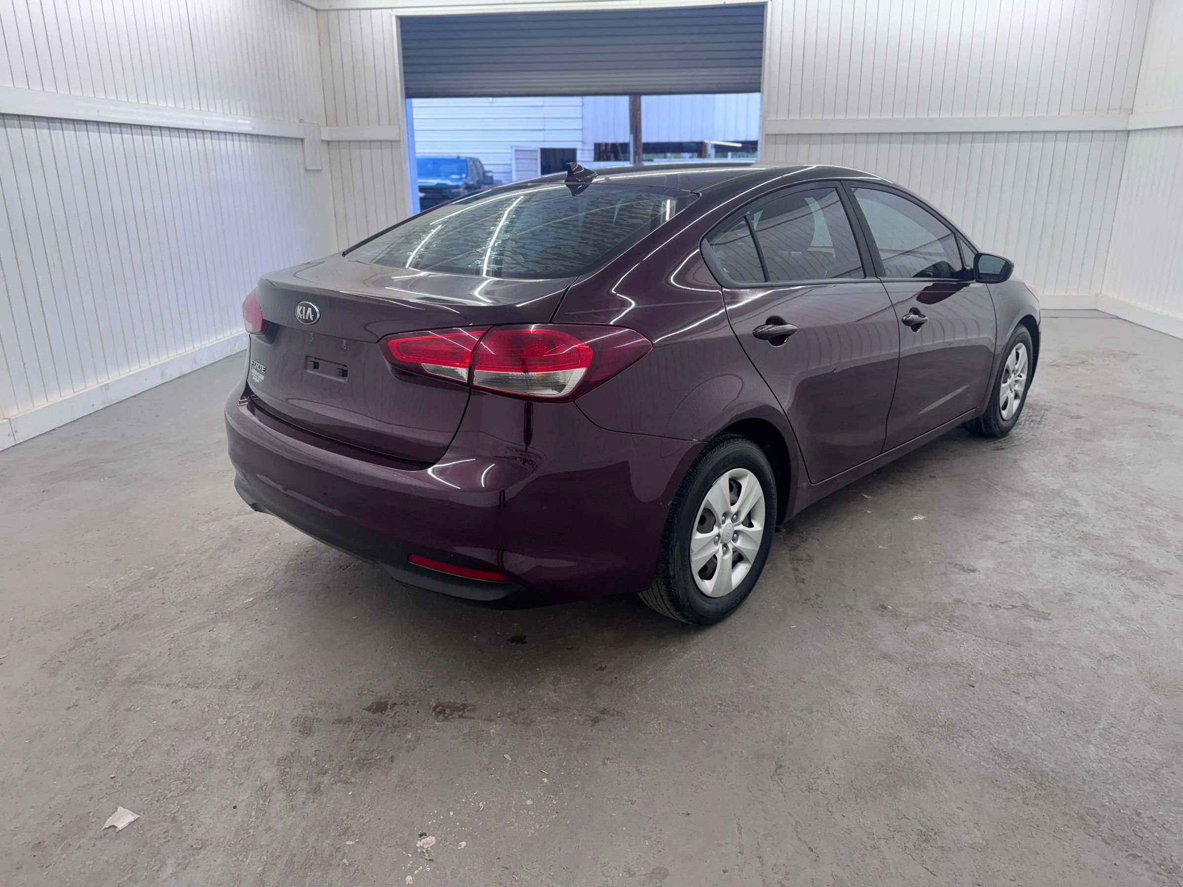 Used 2018 Kia Forte LX FWD image 5