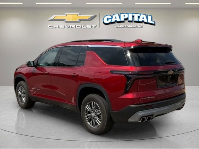 Used 2024 Chevrolet Traverse LT w/ Enhanced Driving Package FWD image 3