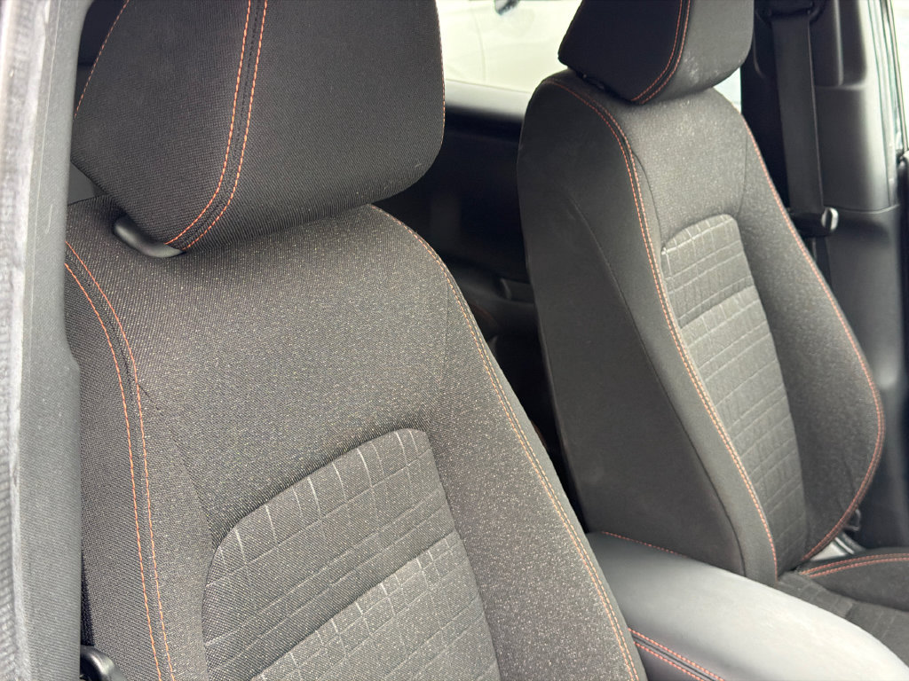 Used 2025 Honda HR-V Sport image 11