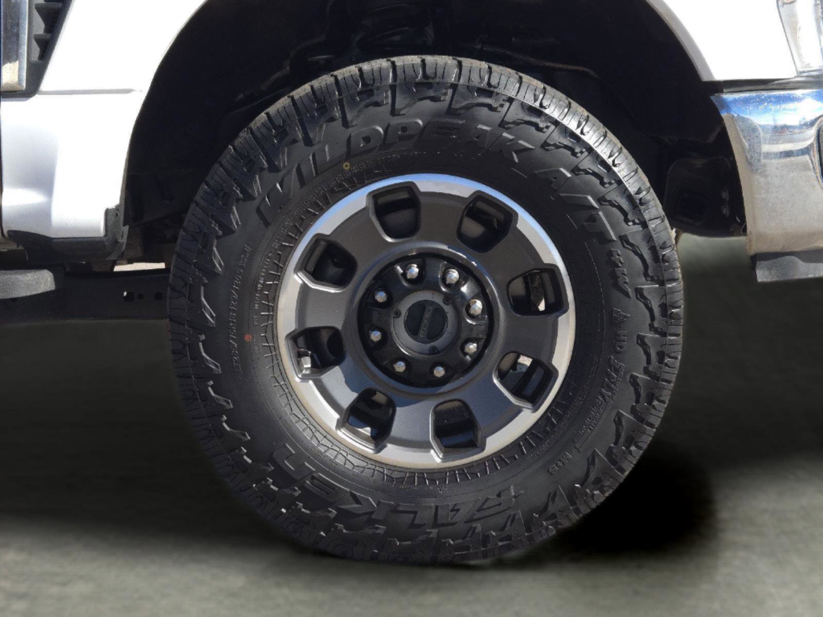 Used 2024 Ford F250 Lariat w/ Tremor Off-Road Package image 70