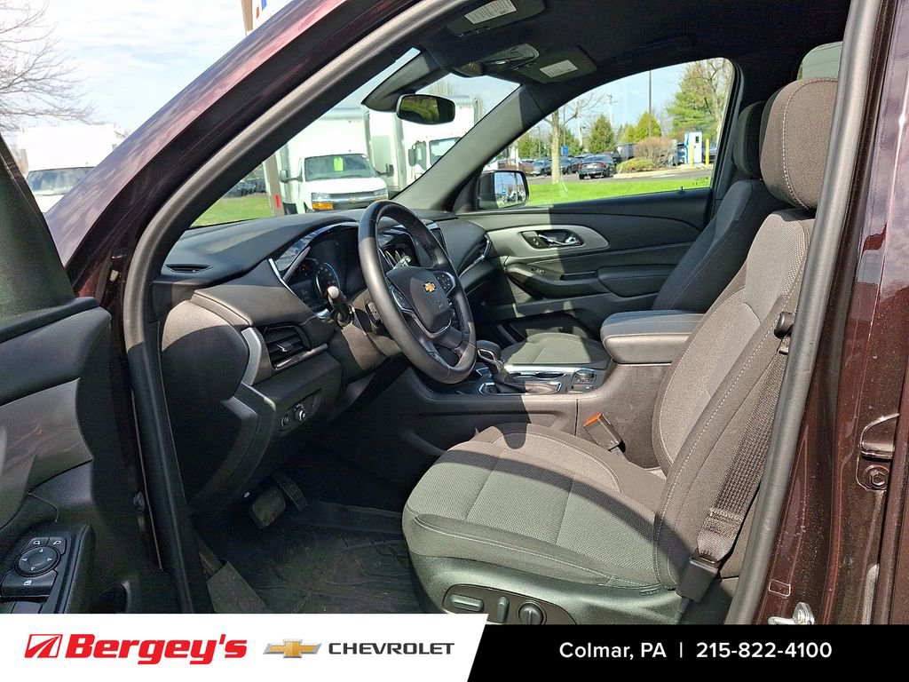 Certified 2023 Chevrolet Traverse LT w/ LPO, Floor Liner Package image 18