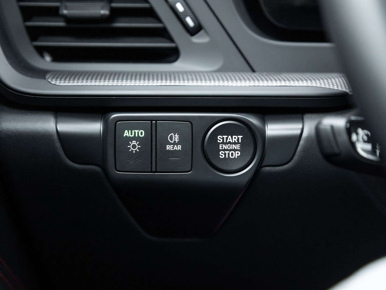 Used 2025 Porsche 911 Carrera GTS RWD image 17