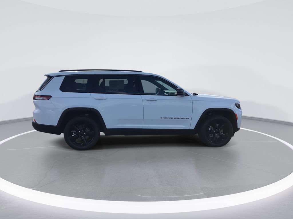 New 2026 Jeep Grand Cherokee L Limited image 9