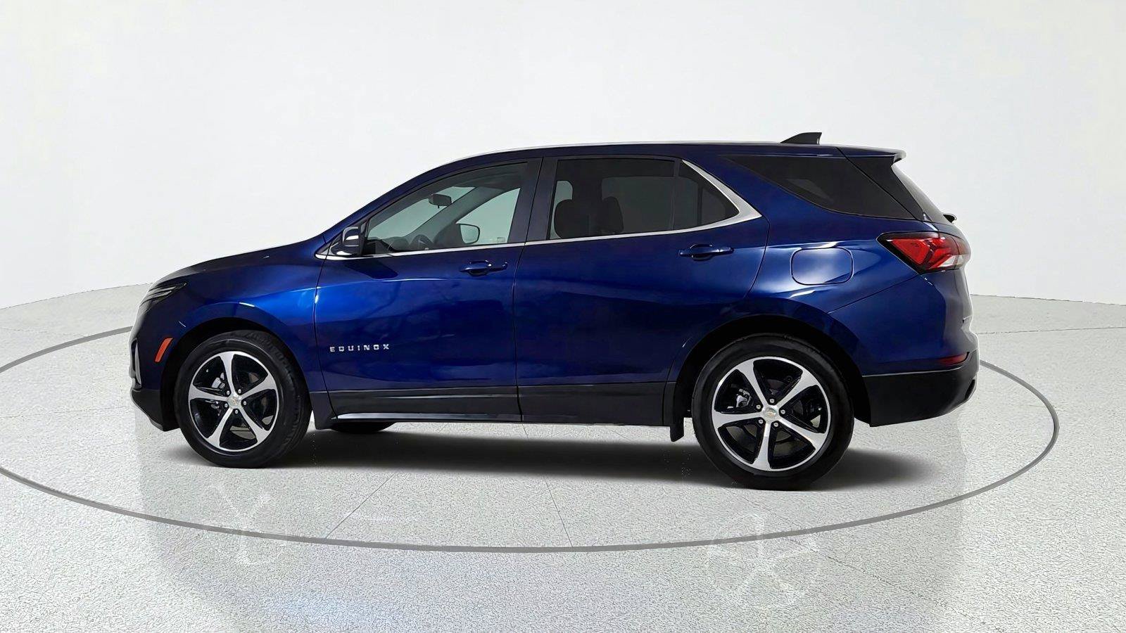 Used 2023 Chevrolet Equinox LT FWD image 4