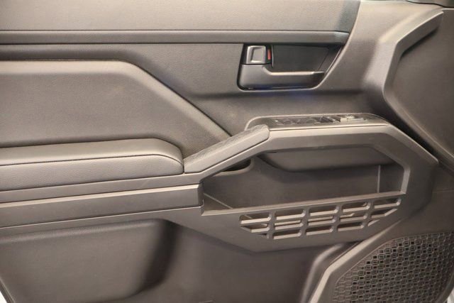 New 2026 Toyota Tacoma SR AWD/4WD image 9