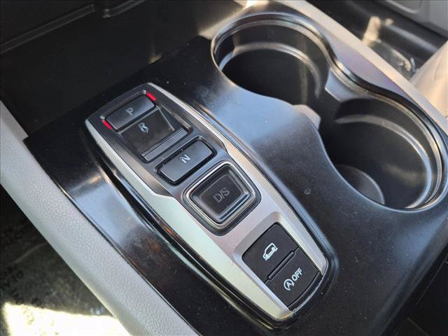 Used 2016 Honda Pilot Touring image 18
