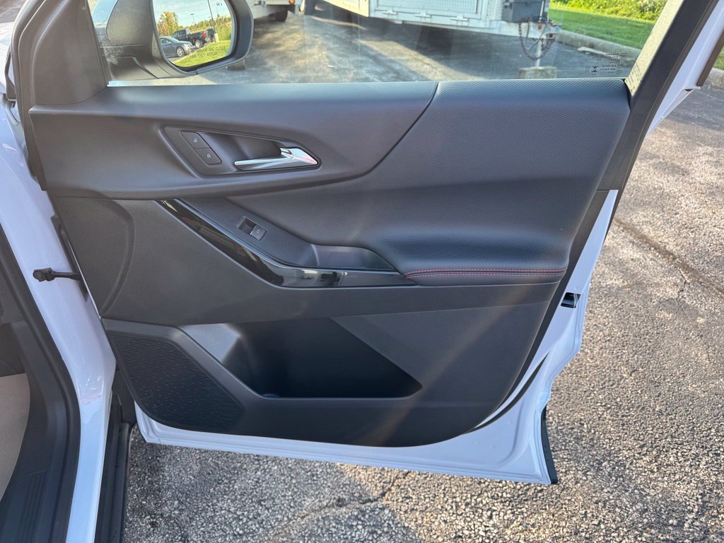 New 2027 Chevrolet Equinox RS w/ Safety and Technology Package AWD/4WD image 19