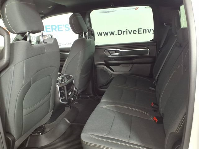 Used 2022 RAM 1500 Big Horn AWD/4WD image 9