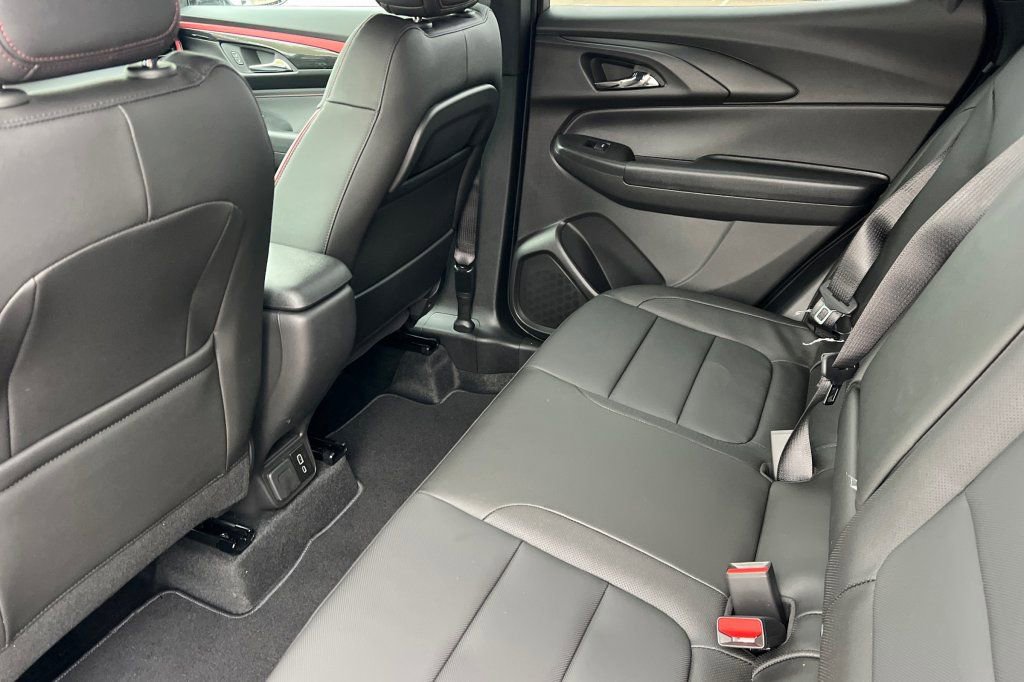 New 2026 Chevrolet TrailBlazer RS w/ Convenience Package FWD image 9