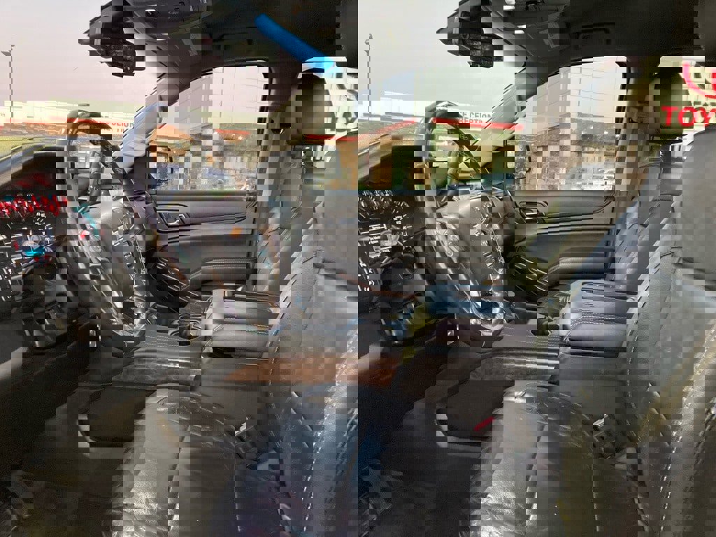 Used 2018 Chevrolet Tahoe LT image 10