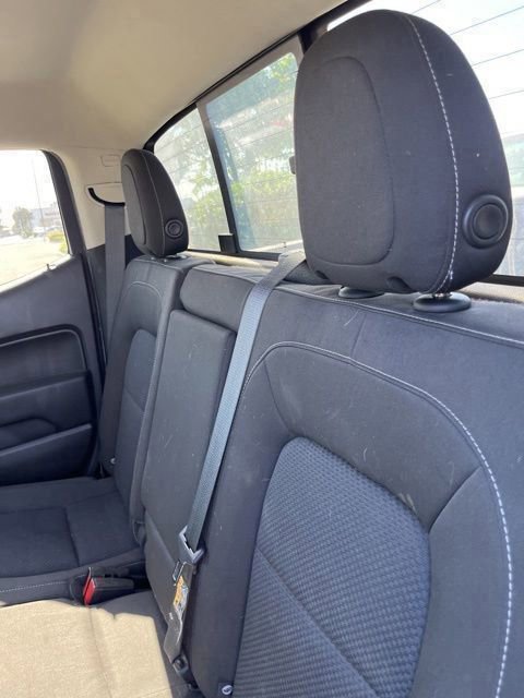 Used 2017 Chevrolet Colorado LT w/ LT Convenience Package AWD/4WD image 9