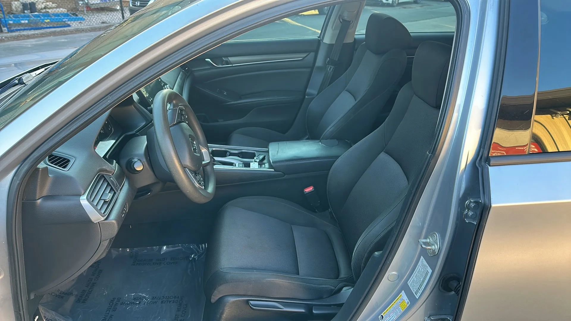 Used 2018 Honda Accord LX image 12