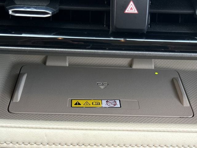 Used 2023 Toyota Highlander XLE image 24