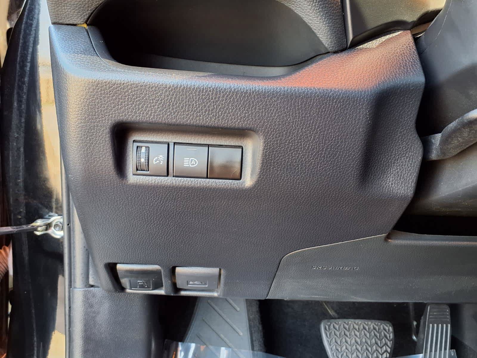 Certified 2024 Toyota RAV4 XLE FWD image 17