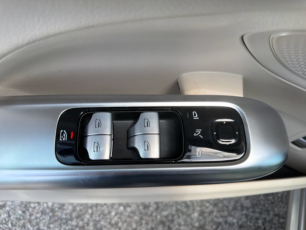 Certified 2023 Mercedes-Benz C 300 Sedan image 56