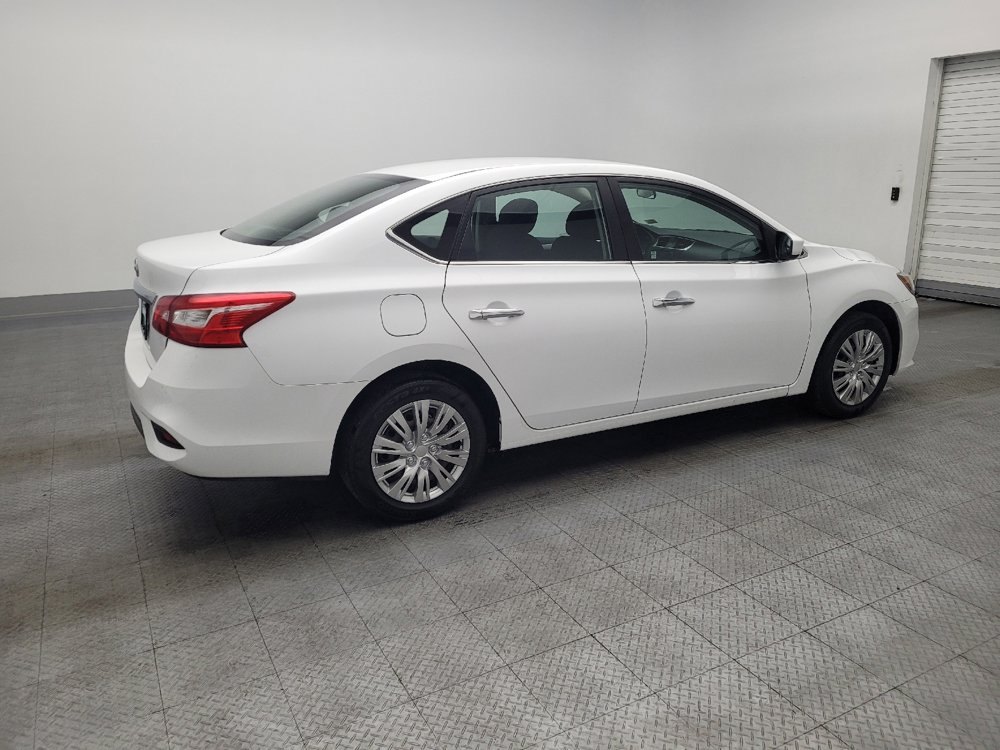 Used 2018 Nissan Sentra S image 10