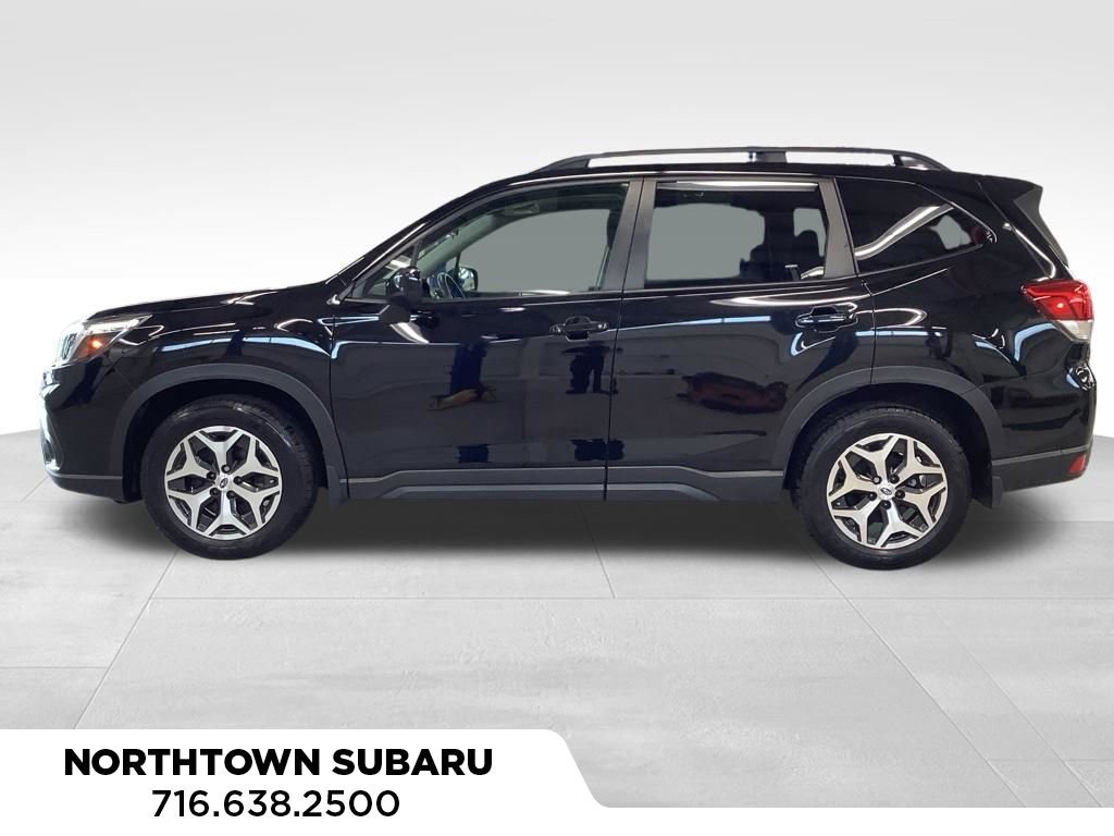 Used 2019 Subaru Forester Premium AWD/4WD image 6