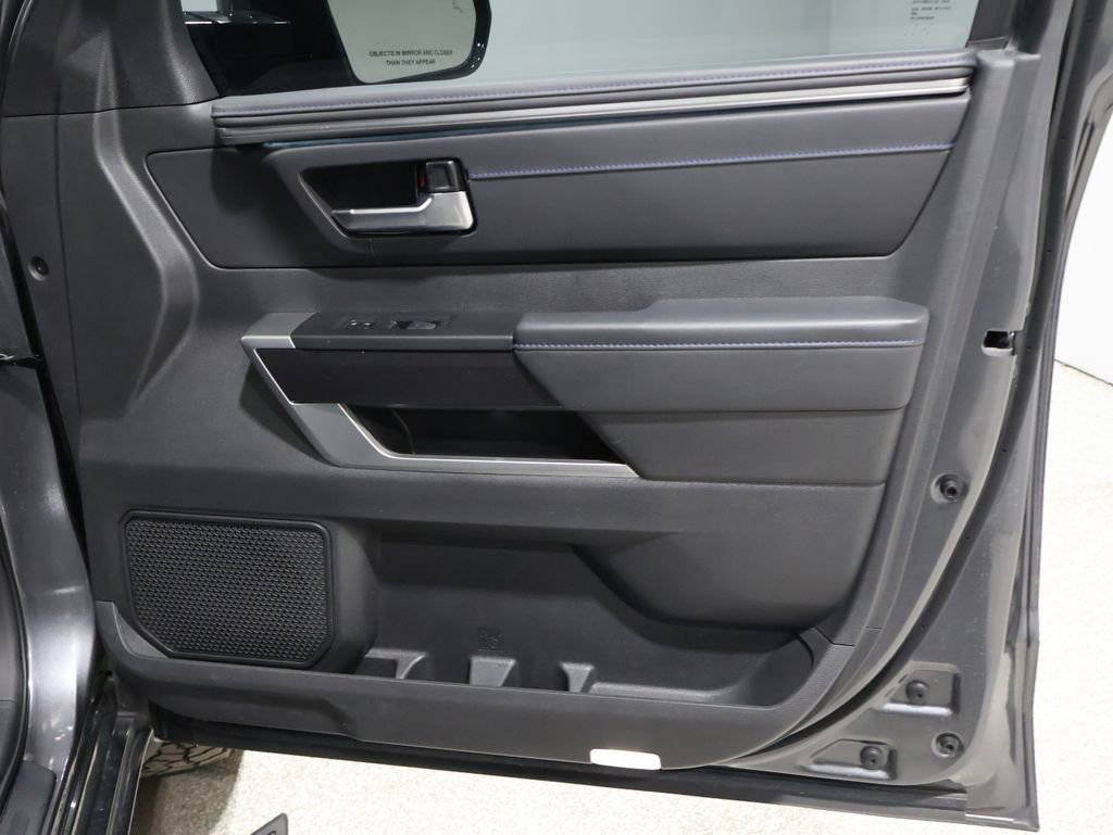 Used 2025 Toyota Tundra Platinum image 23
