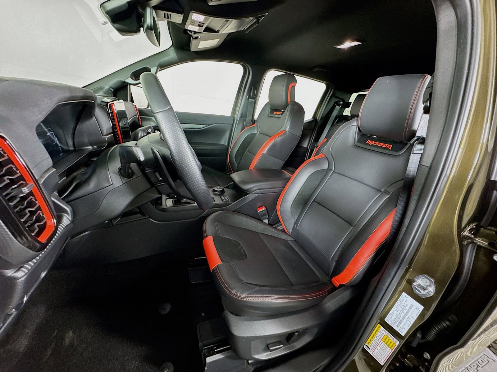 Used 2025 Ford Ranger Raptor image 12