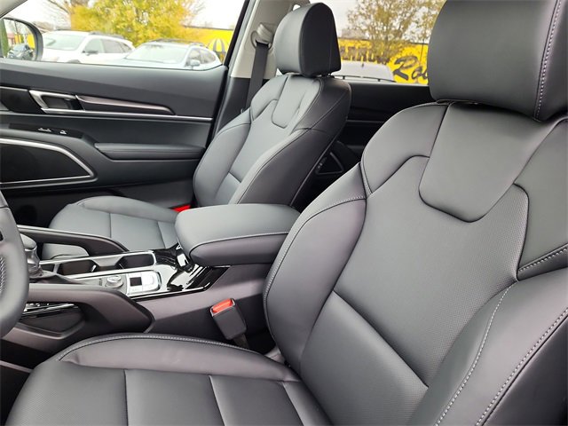 New 2025 Kia Telluride LX image 12