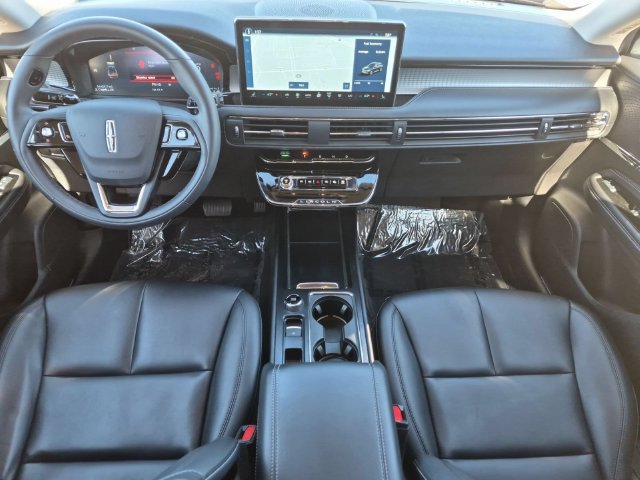 Used 2024 Lincoln Corsair AWD image 28