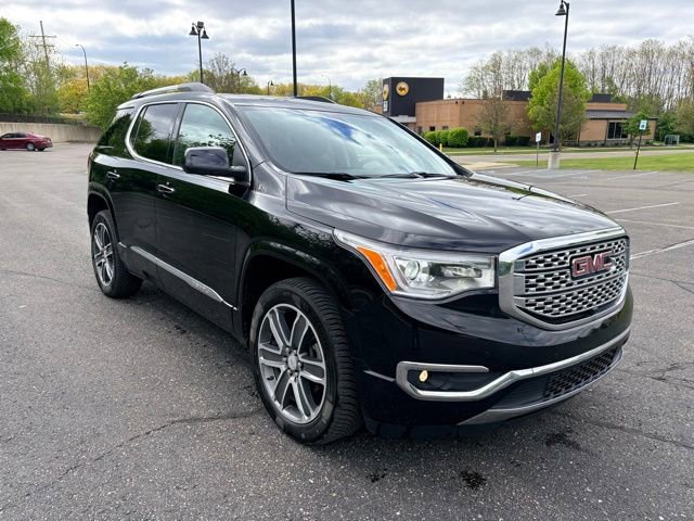 Used 2019 GMC Acadia Denali w/ Technology Package AWD/4WD image 6