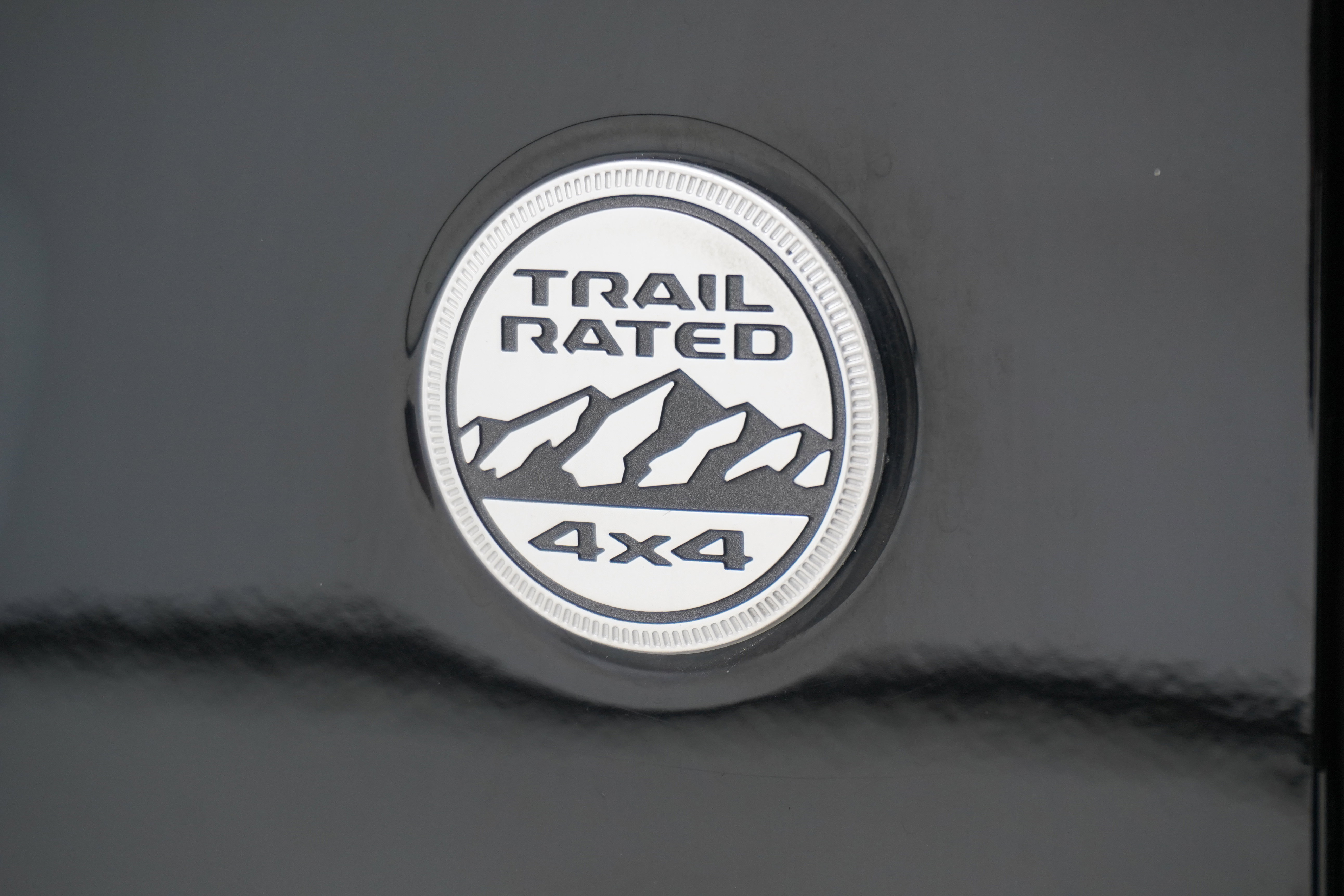 Used 2019 Jeep Wrangler Unlimited Sahara image 9