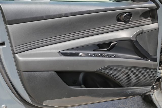 New 2026 Hyundai Elantra Sport FWD image 23