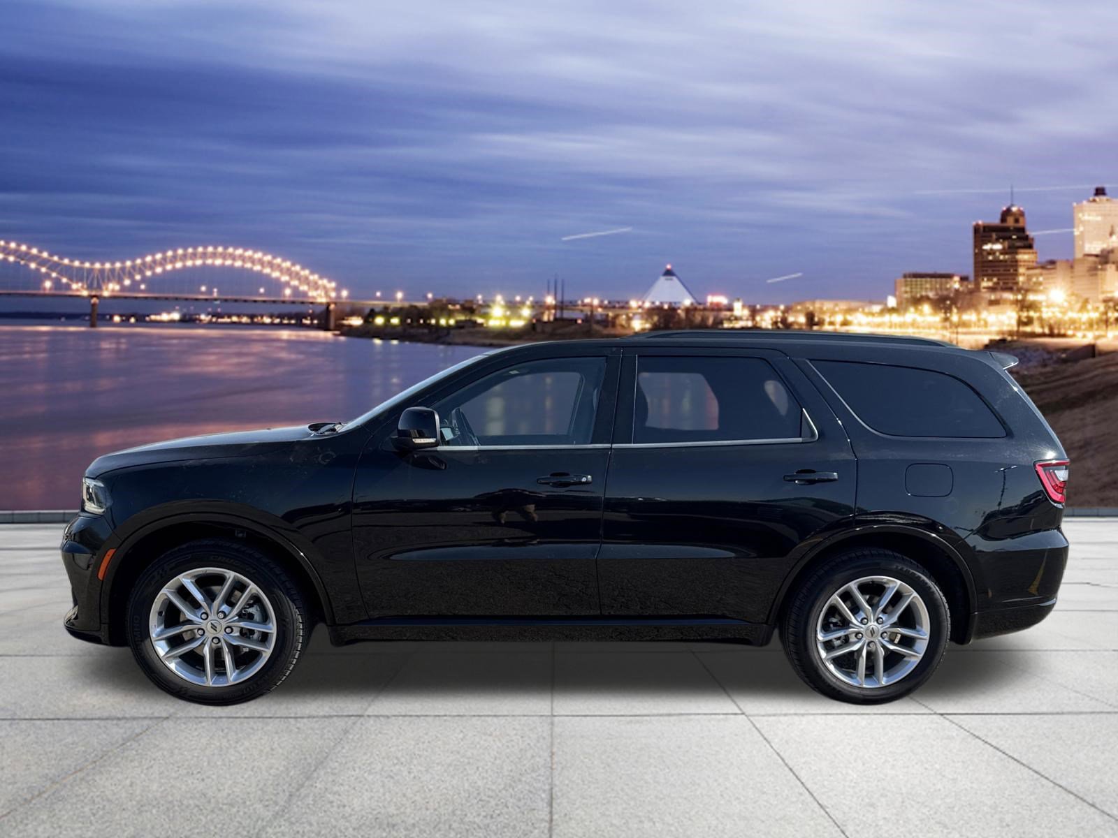 Used 2023 Dodge Durango GT image 2