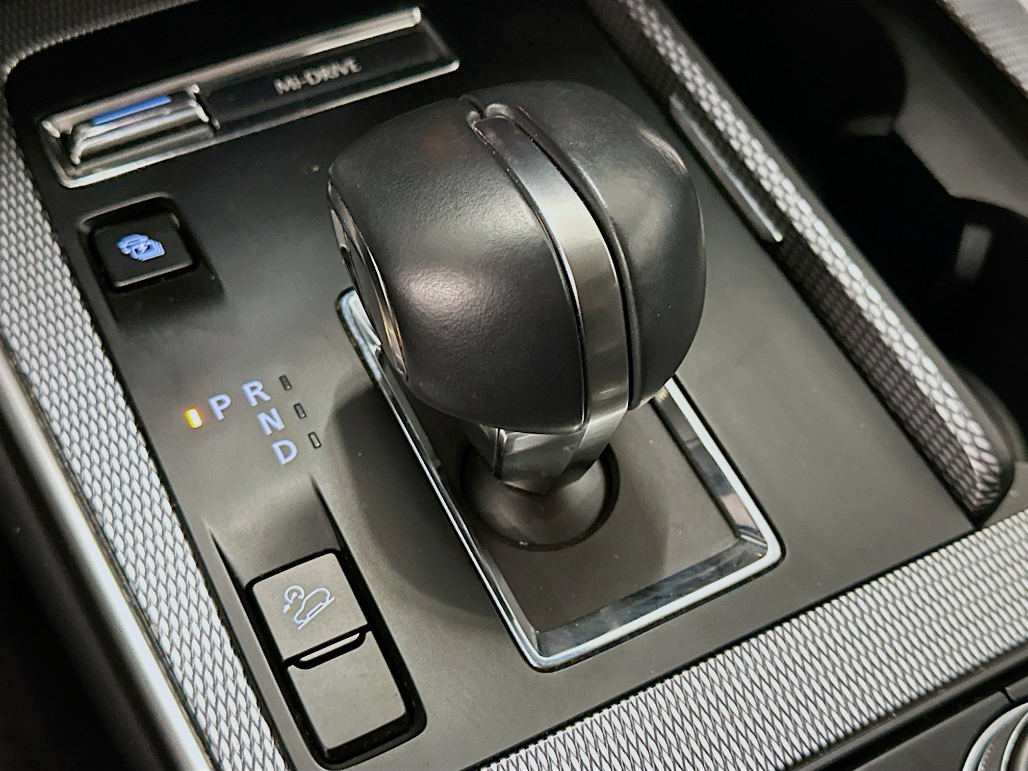 Used 2024 MAZDA CX-90 Plug-In Hybrid w/ Preferred image 25