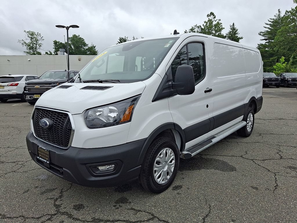 Used 2025 Ford Transit 250 Low Roof w/ Exterior Upgrade Package RWD image 3