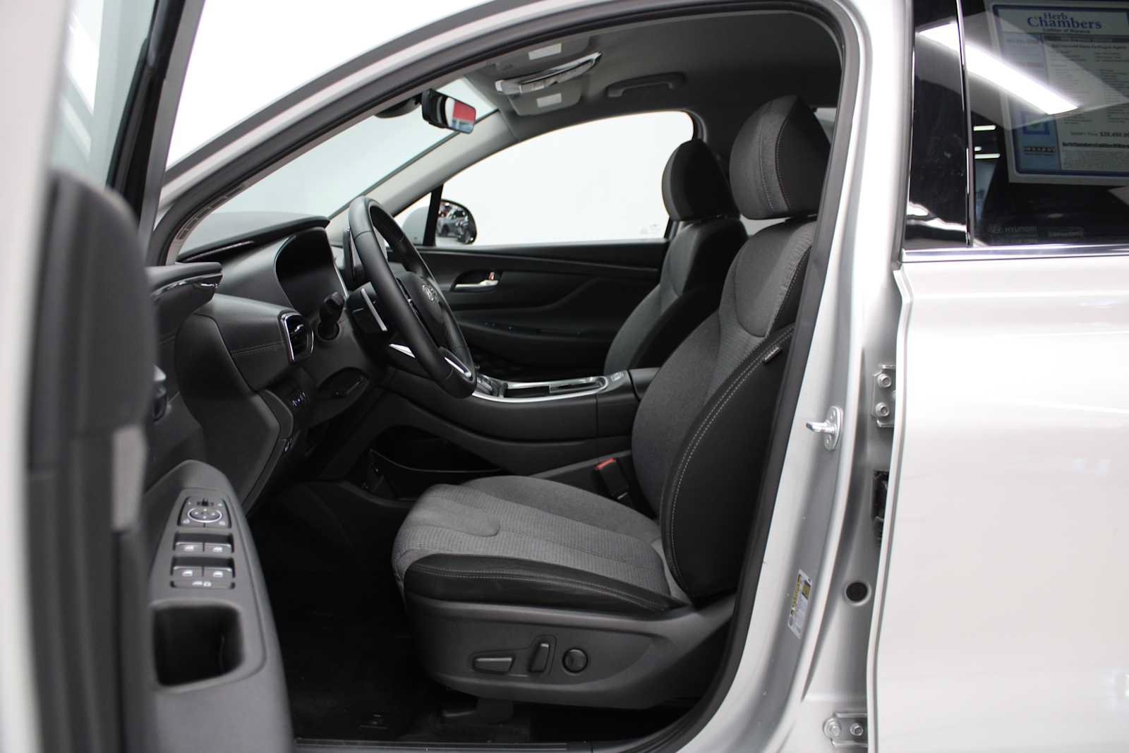 Used 2023 Hyundai Santa Fe SEL Convenience AWD/4WD image 16