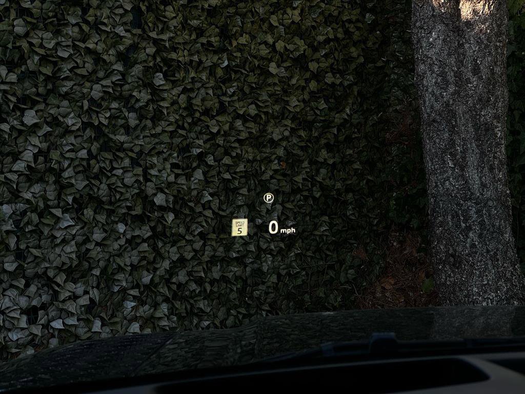 Used 2023 Land Rover Defender 110 V8 image 13