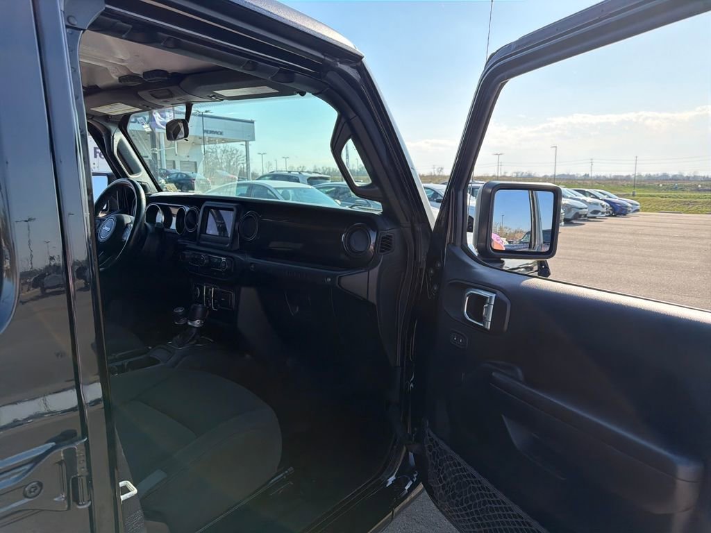 Used 2021 Jeep Wrangler Unlimited Sport image 31