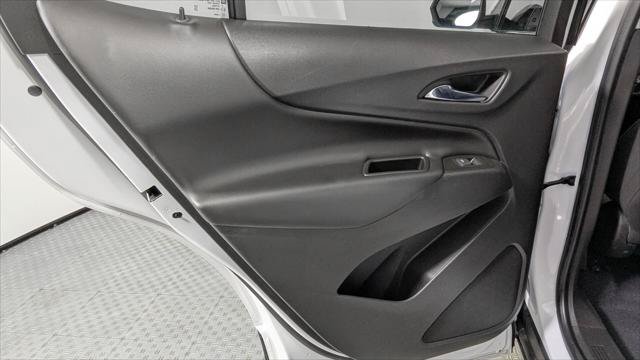 Used 2022 Chevrolet Equinox LT FWD image 16