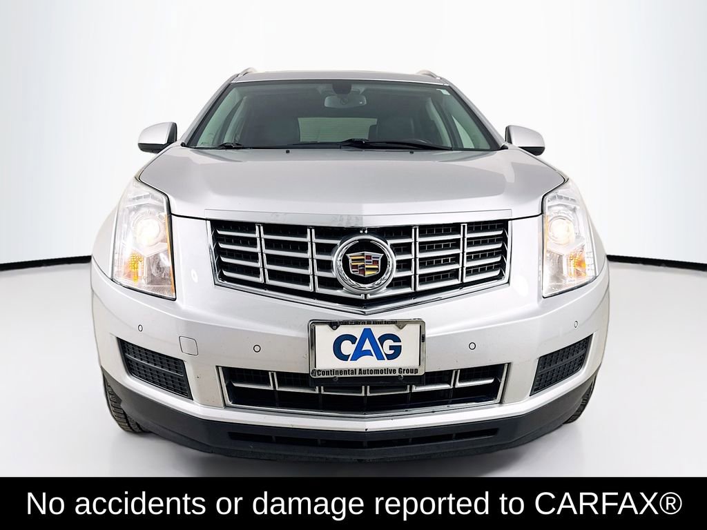 Used 2015 Cadillac SRX Luxury FWD image 2