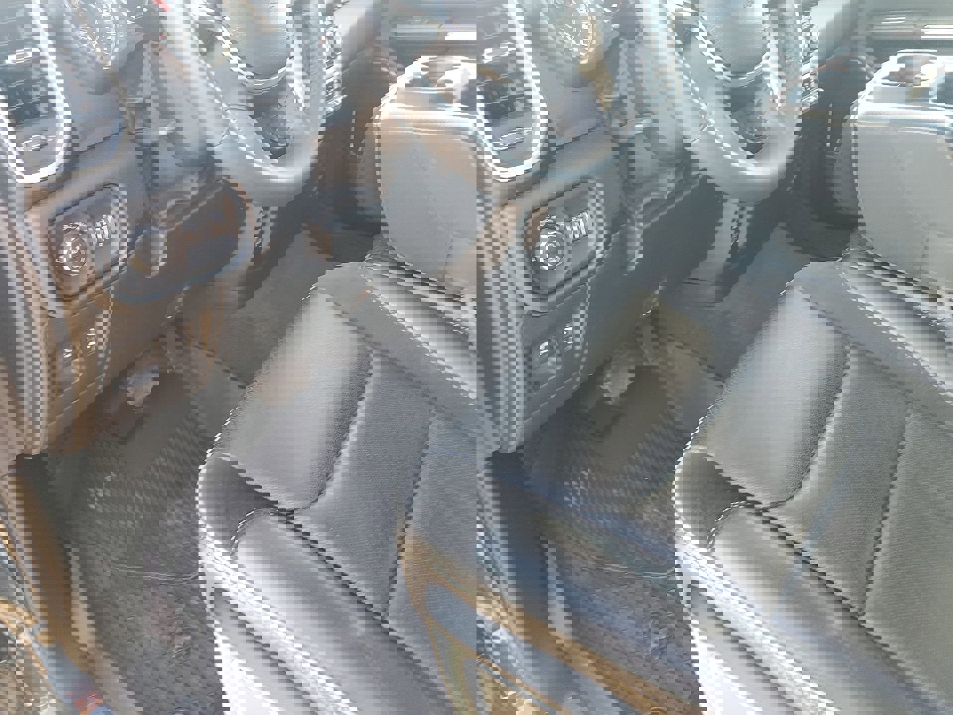 Used 2021 RAM 1500 Laramie image 25