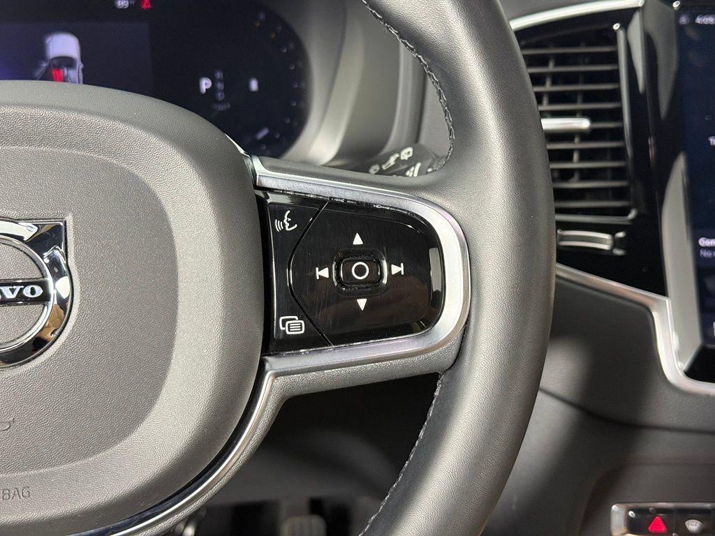 Used 2023 Volvo XC90 B6 Ultimate w/ Protection Package AWD/4WD image 20