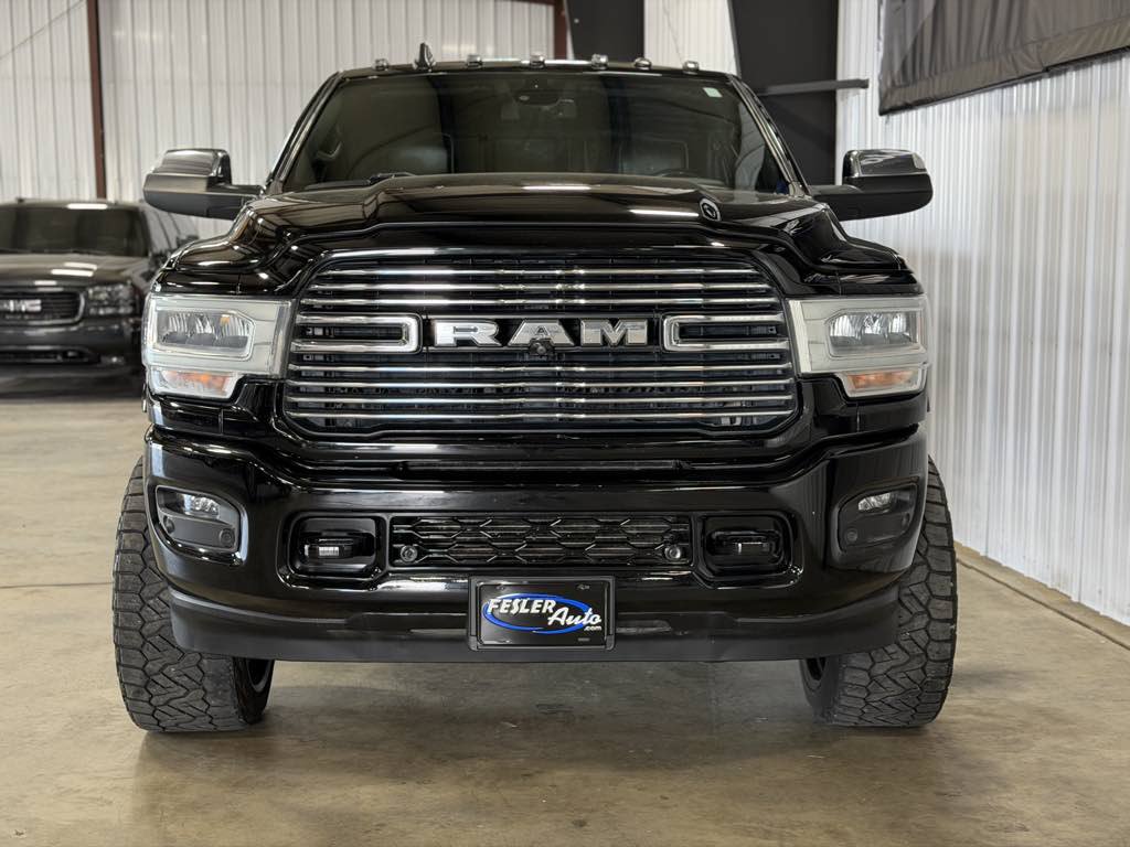 Used 2020 RAM 2500 Laramie AWD/4WD image 3