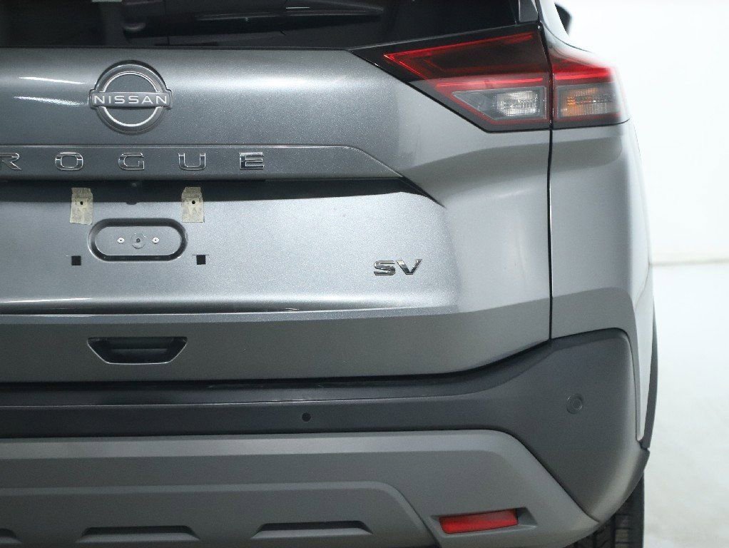 Used 2023 Nissan Rogue SV image 42