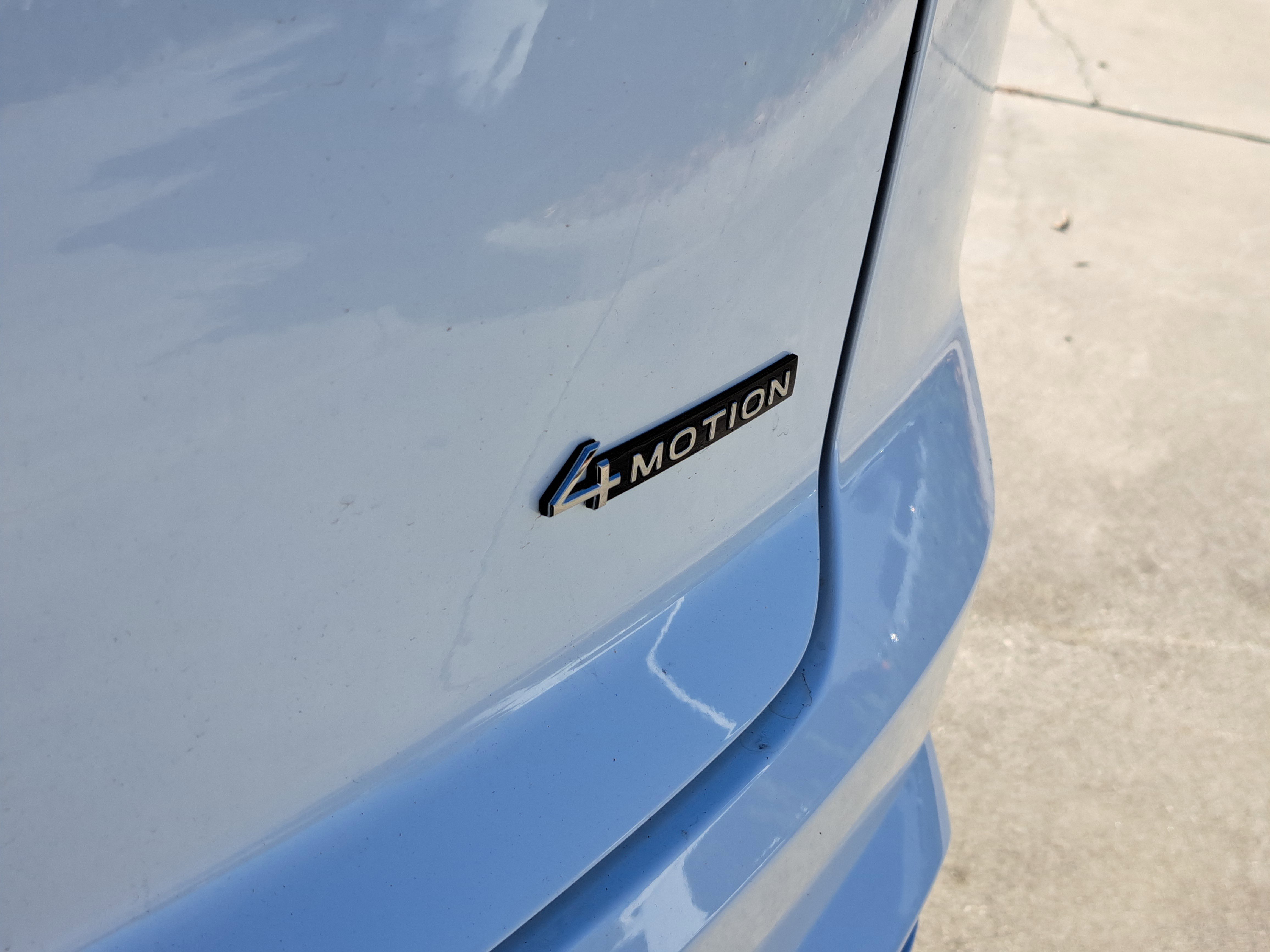 New 2026 Volkswagen Atlas Cross Sport SEL Premium R-Line image 7