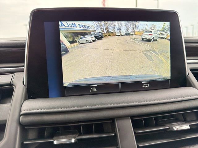 Used 2022 Chevrolet Tahoe LT image 14