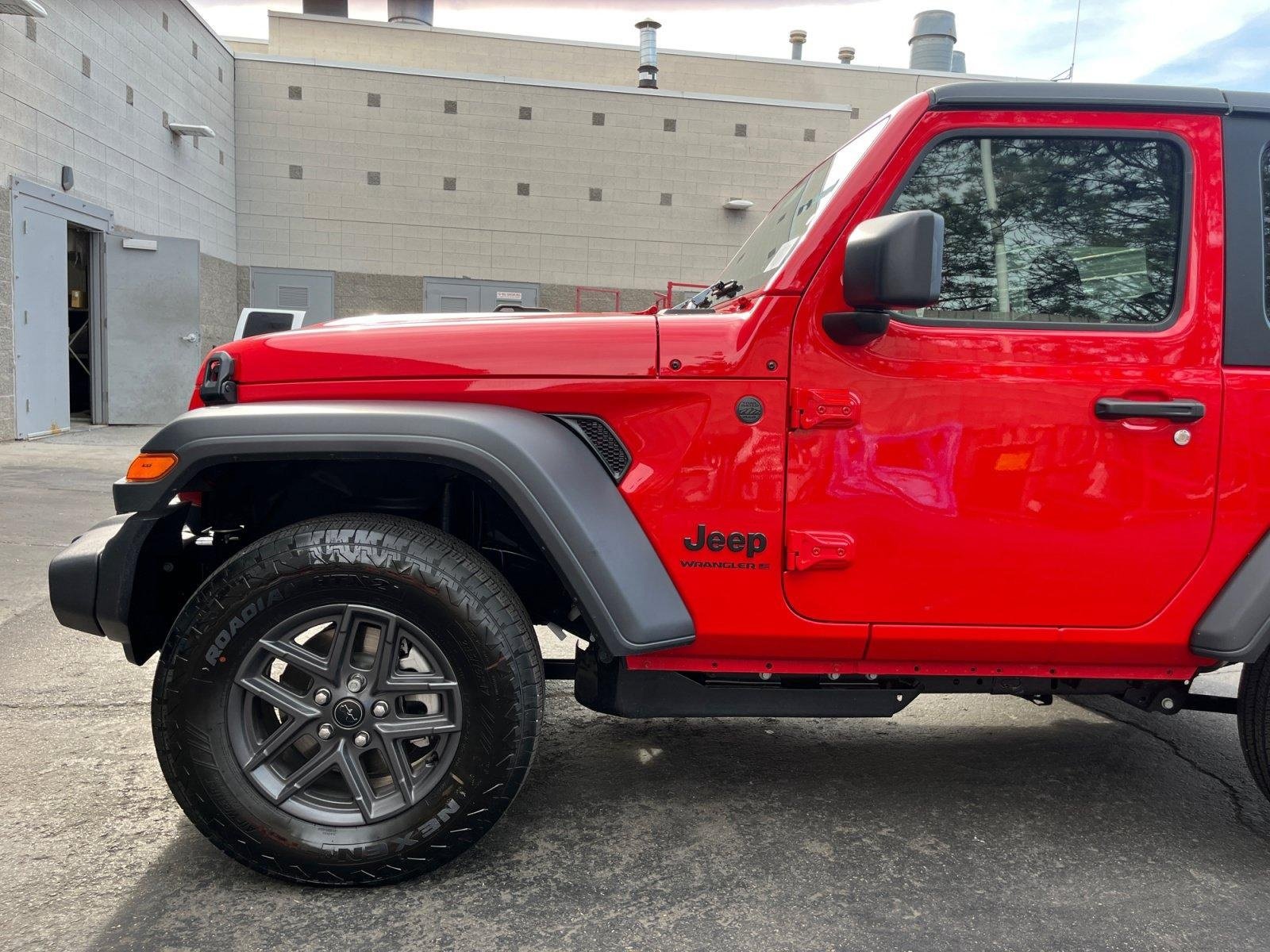 New 2026 Jeep Wrangler Sport AWD/4WD image 9